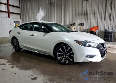 2018 Nissan Maxima 3.5S z USA, uszkodzony, nr VIN 1N4AA6AP1JC361615